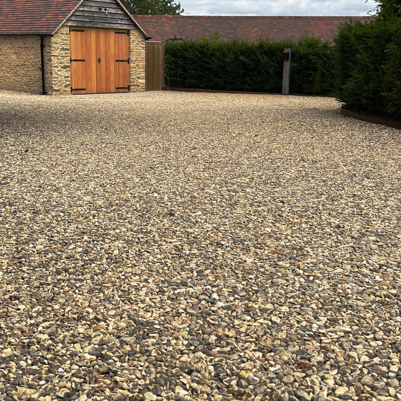 Chargez l'image dans la visionneuse de la galerie, Gravel stabilisation grids. Geocell grids with 20mm flint gravel
